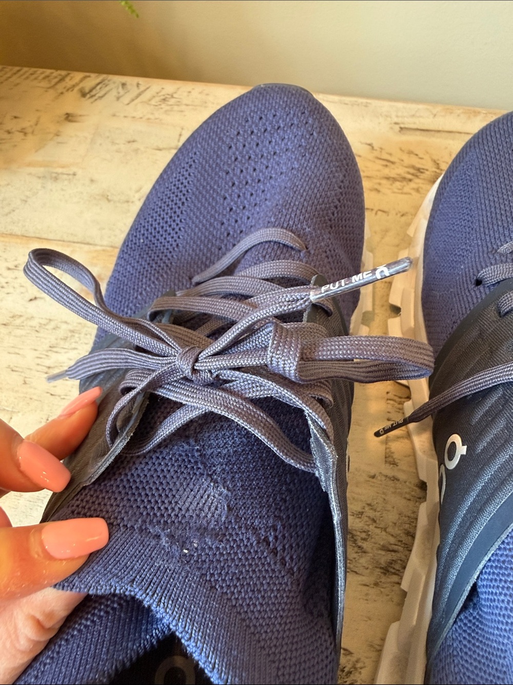 On Cloud Athletic Shoes 👟 - Picture 10 of 13